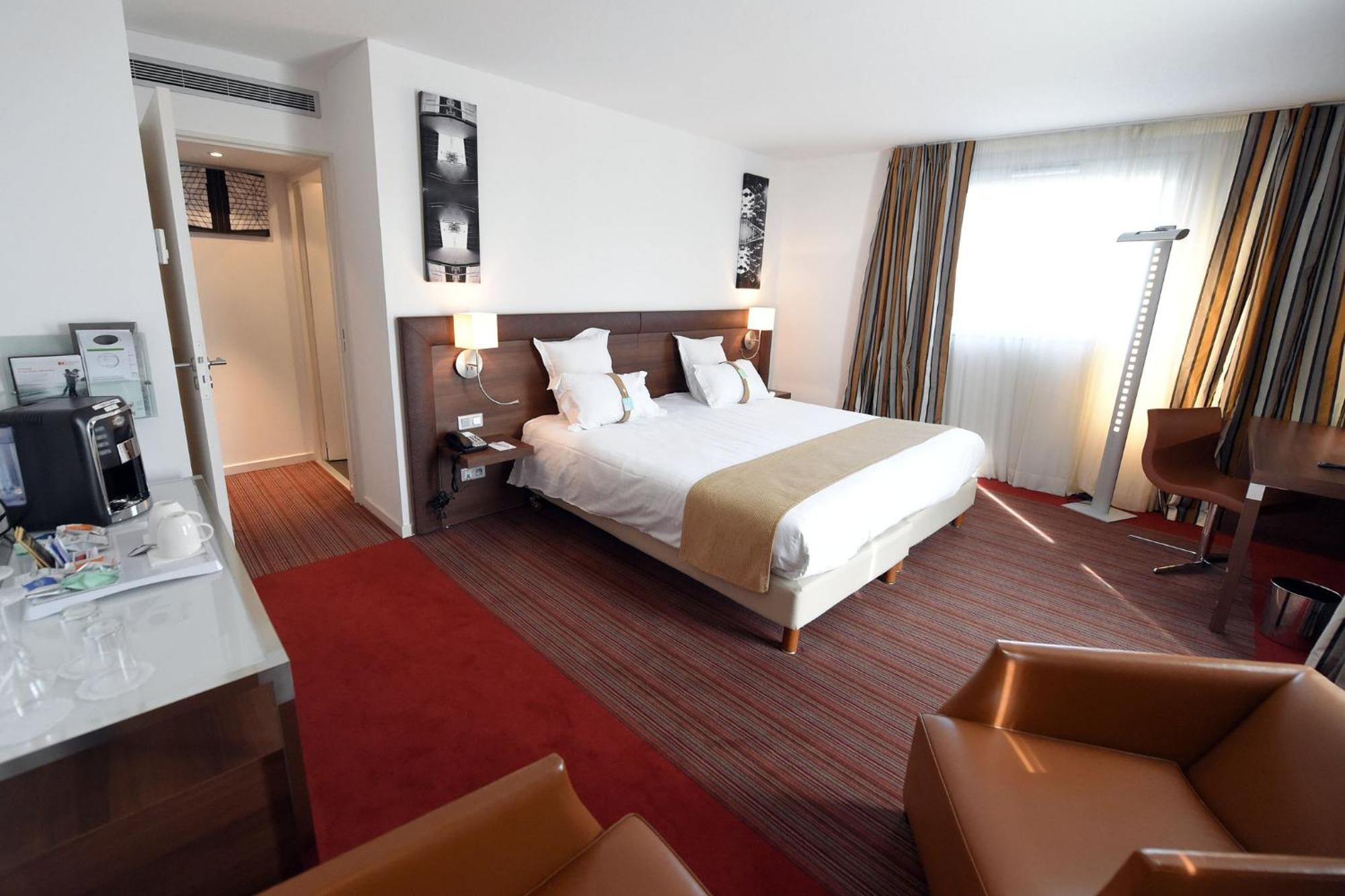 Holiday Inn Mulhouse By Ihg Exterior foto