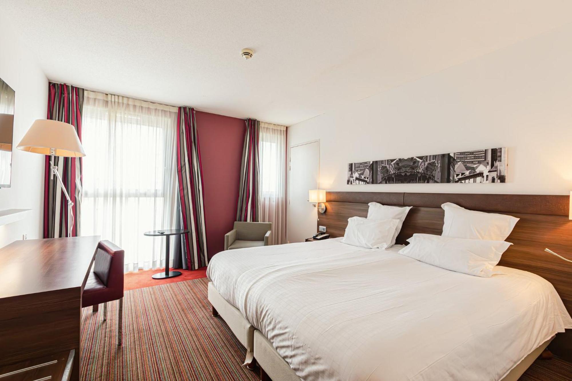 Holiday Inn Mulhouse By Ihg Exterior foto