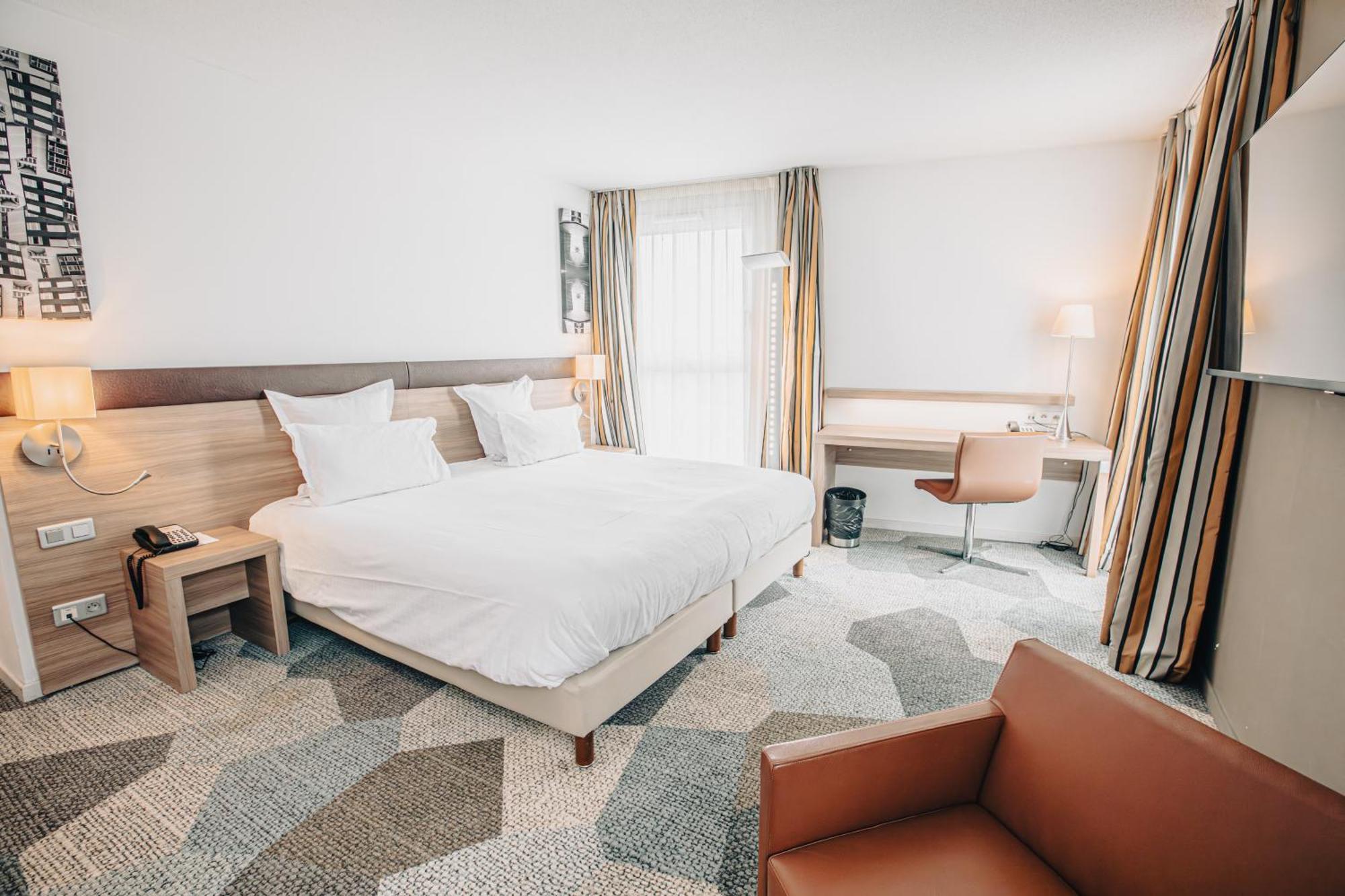 Holiday Inn Mulhouse By Ihg Exterior foto