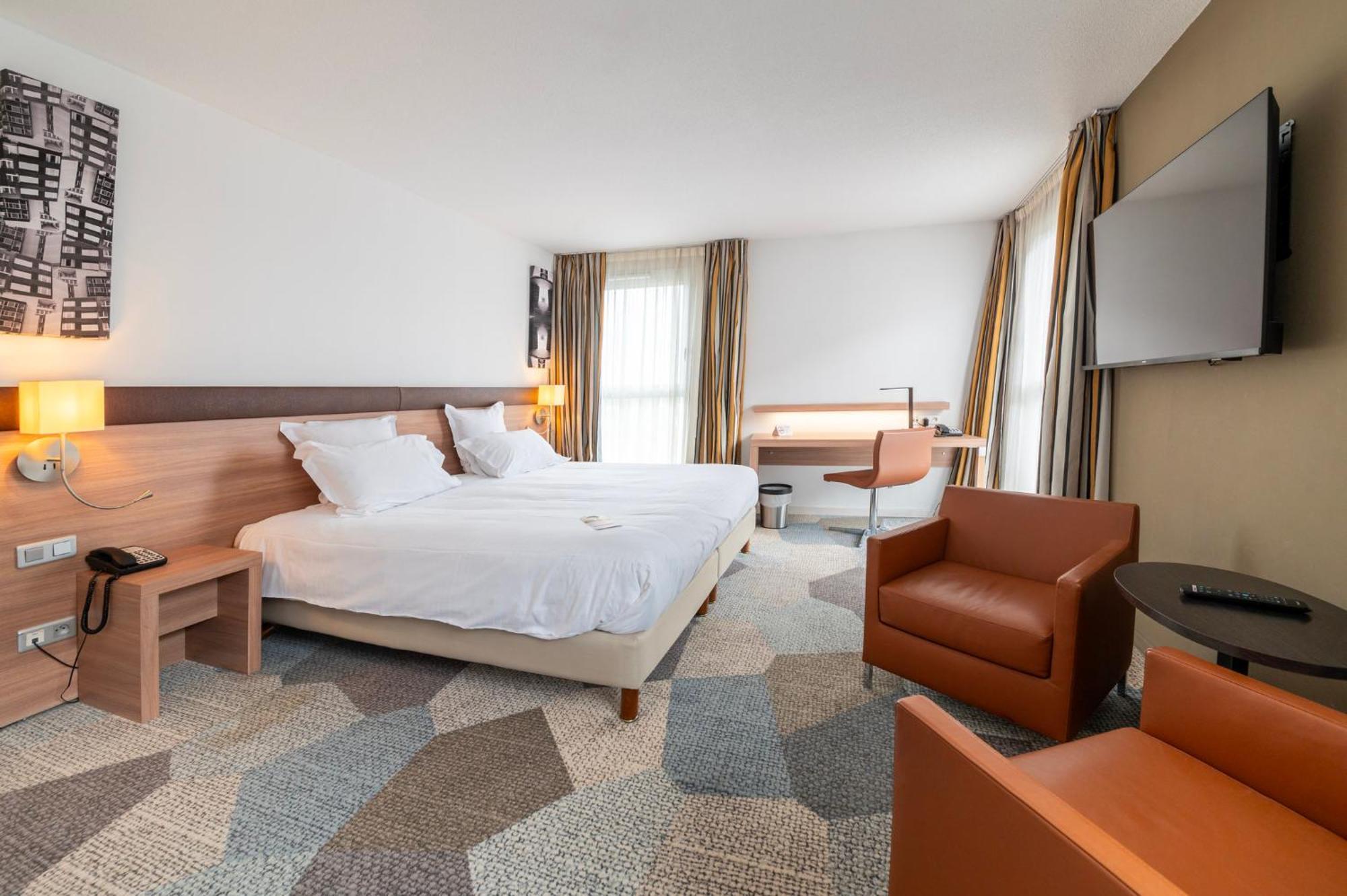 Holiday Inn Mulhouse By Ihg Exterior foto