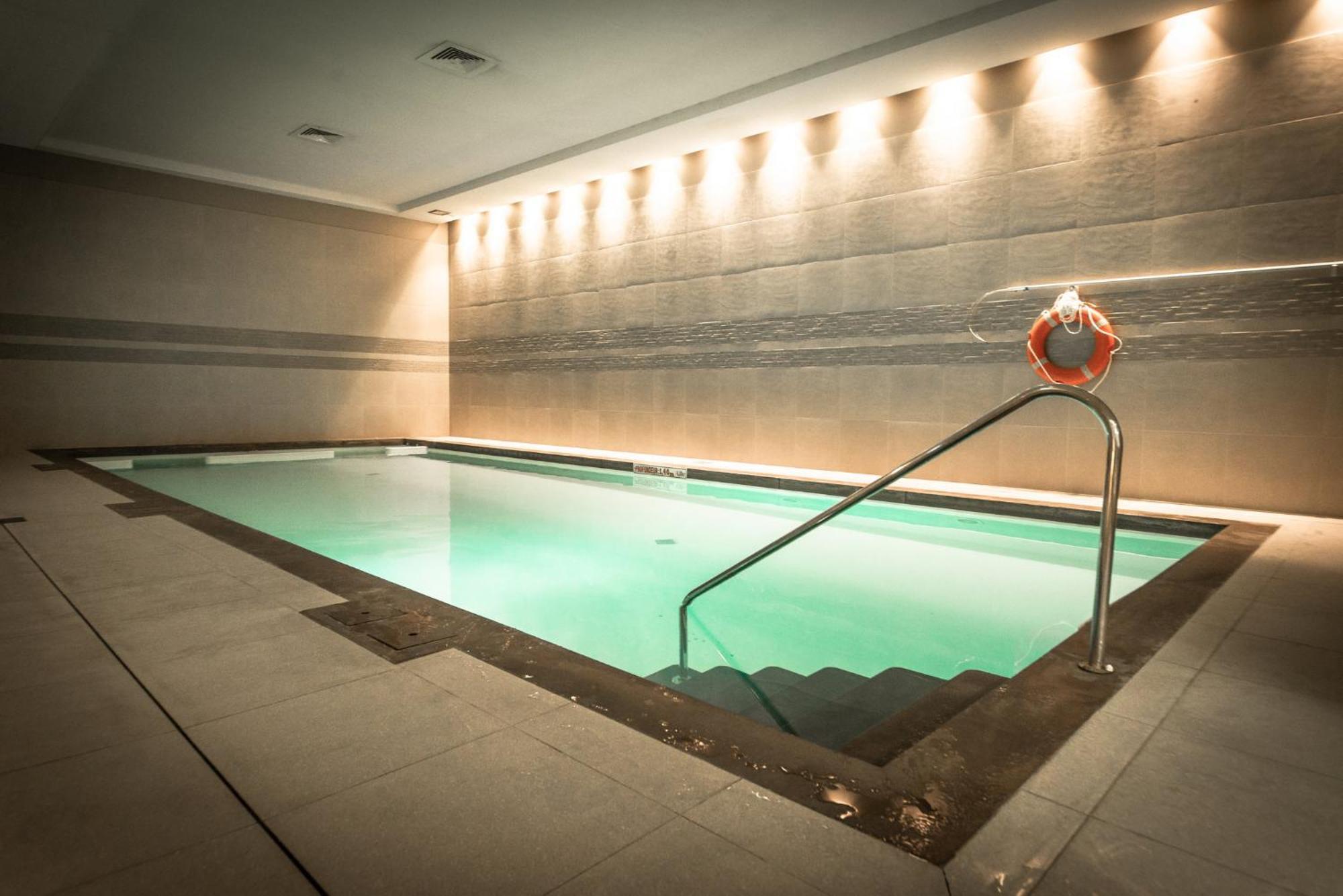 Holiday Inn Mulhouse By Ihg Exterior foto